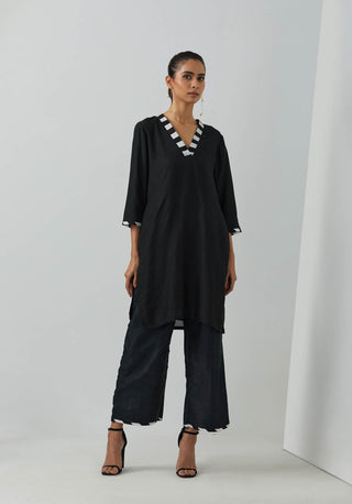 Black Chanderi Kali Short Kurta