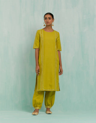 Lemon Green Rukbat Kurta And Salwar With Gold Silver Gota Details (Set Of 2)