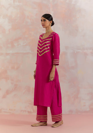 Pink Rooh Kurta Left View