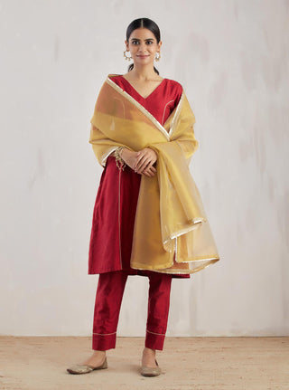 Red Markab Kurta with Pant and dupatta (Set of 3)