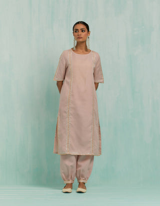 Pale Pink Rukbat Kurta And Salwar With Gold Silver Gota Details (Set Of 2)