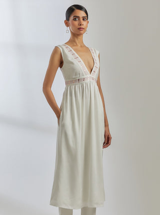 White Silk Sirgus Kurta