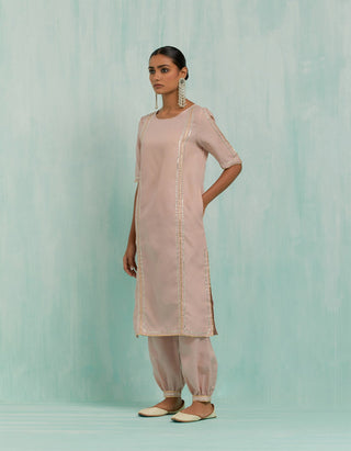 Pale Pink Rukbat Kurta And Salwar With Gold Silver Gota Details (Set Of 2)