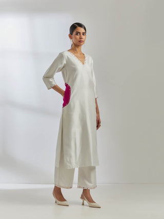 White Raw Silk Mira Kurta With White Palazzo (Set Of 2) Right Side View