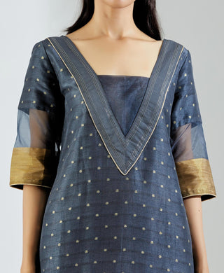 Grey Vega kurta set (Set of 3) Close View