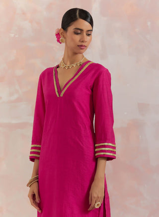 Pink Kali Short Kurta With Pant (Set Of 2) Half View