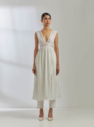 White Silk Sirgus Kurta