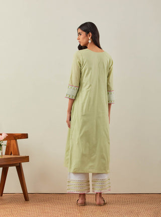 Green Plain Rooh Straight Kurta back side view 