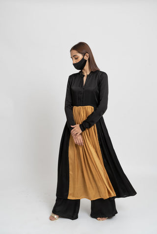 Black Gold Kurta Set by WearVega.