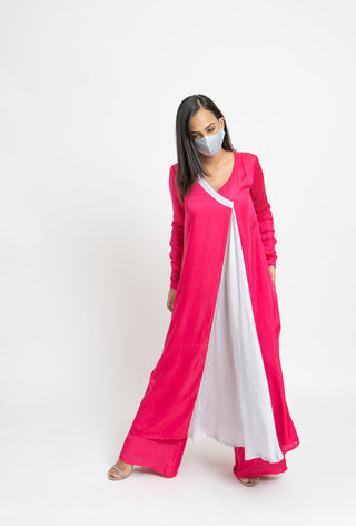 Fucshia Grey Set pose 1