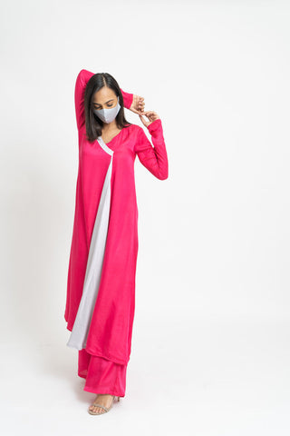 Fucshia Grey Set pose 3