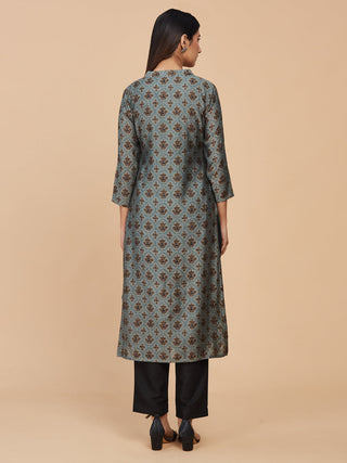 Green Printed Viscose Chanderi Silk Straight Kurta