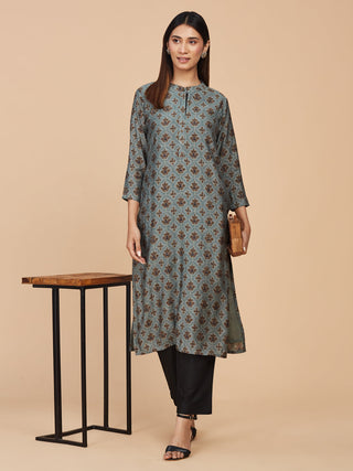 Green Printed Viscose Chanderi Silk Straight Kurta