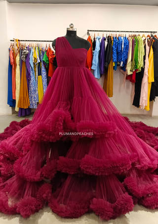 tail gown for pre wedding pre wedding long gown pre wedding photoshoot gowns