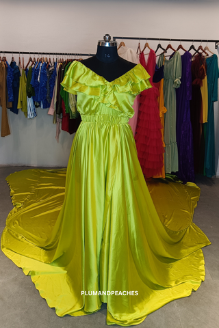 tail gown for pre wedding pre wedding long gown pre wedding photoshoot gowns