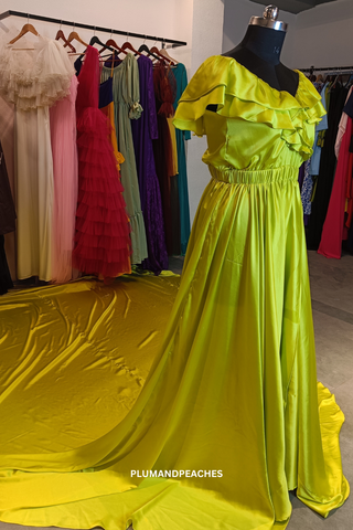 tail gown for pre wedding pre wedding long gown pre wedding photoshoot gowns