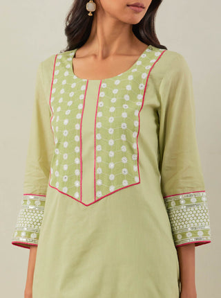 Green Plain Rooh Straight Kurta With Chikankari Yoke Details and Palazzo with wide lace detail & Dupatta (Set of 3) Close View