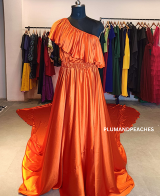 tail gown for pre wedding pre wedding long gown pre wedding photoshoot gowns